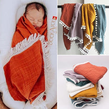 Load image into Gallery viewer, Swaddle me