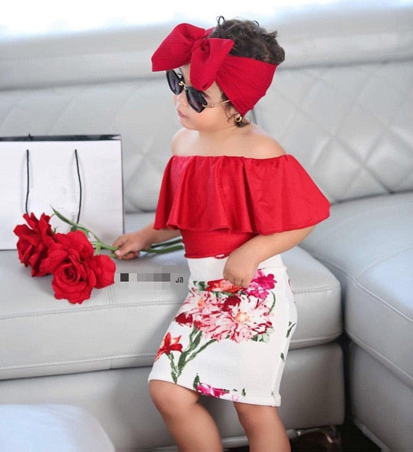 Fashionist Fiona's red floral mini and off the shoulder ruffle top